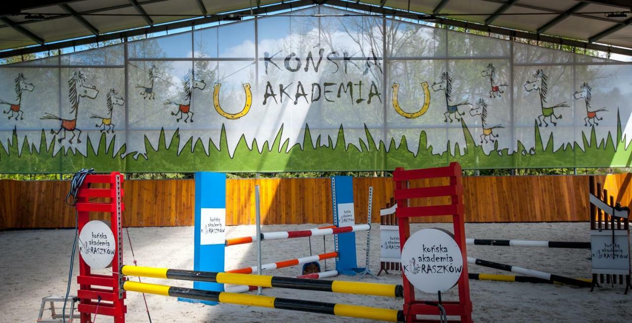 Kuraszkow  Akademia Kuraszkow酒店 外观 照片